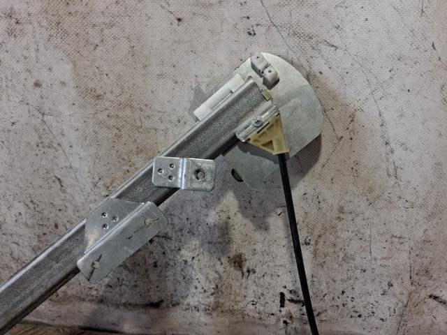 6M2114553B Motor del elevalunas de la puerta delantera derecha comprar Almería