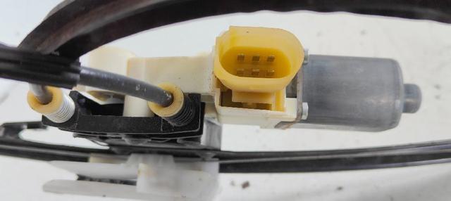 6M2114A389B Motor del elevalunas de la puerta delantera izquierda  comprar en Zaragoza