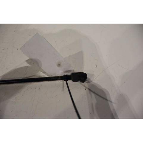 6M21R406A10CD Amortiguador de la tapa del maletero  disponible Málaga