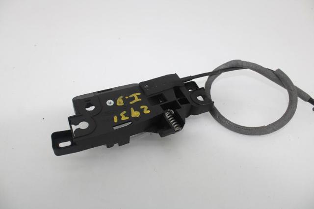 6M21U22601 Manija interior izquierda delantera/trasera de puerta comprar Sevilla