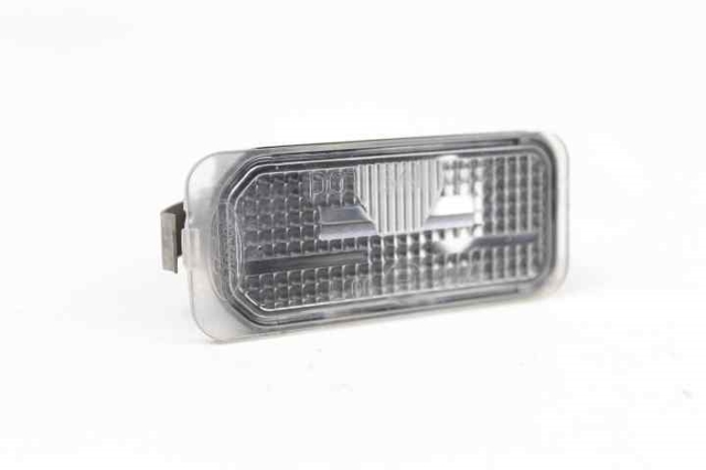 FORD 6M2A13550AC Luz de matrícula trasera  disponible Valladolid