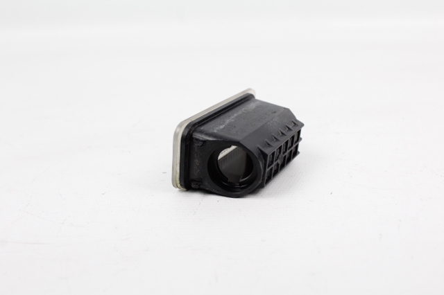 6M2A13550AC FORD Luz matricula comprar Madrid