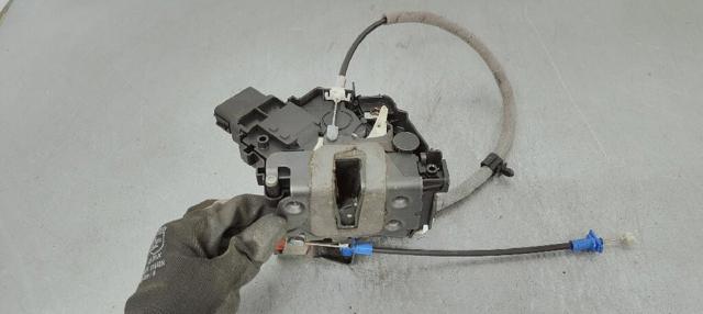 FORD 6M2AR21812AB Cerradura de puerta delantera derecha  disponible Valladolid