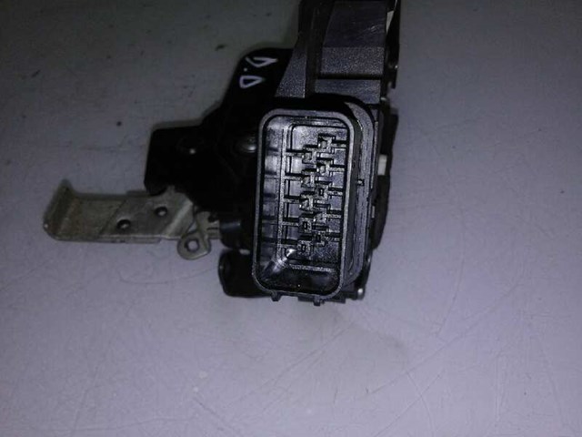 6M2AR21812AB Cerradura de puerta delantera derecha comprar Girona