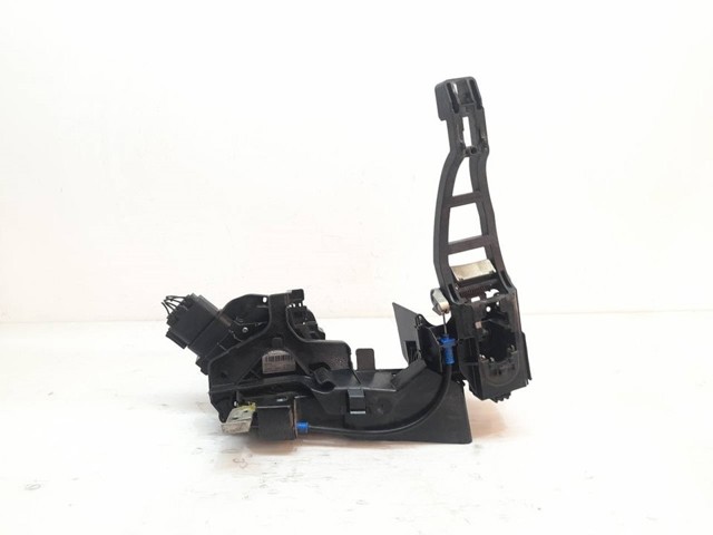 FORD 6M2AR21813EB Cerradura de puerta delantera izquierda  disponible España