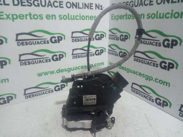 FORD 6M2AR26412BB Cerradura de la puerta trasera derecha  en stock Salamanca