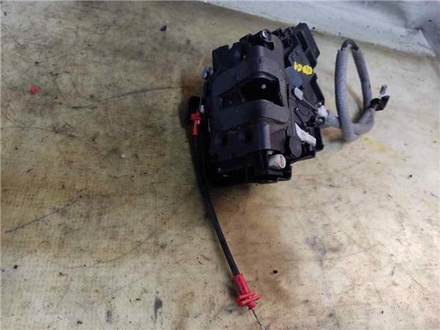6M2AR26412BB Cerradura de la puerta trasera derecha  comprar en Pontevedra