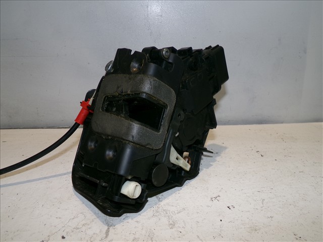 FORD 6M2AR26412BB Cerradura de la puerta trasera derecha  comprar en Murcia