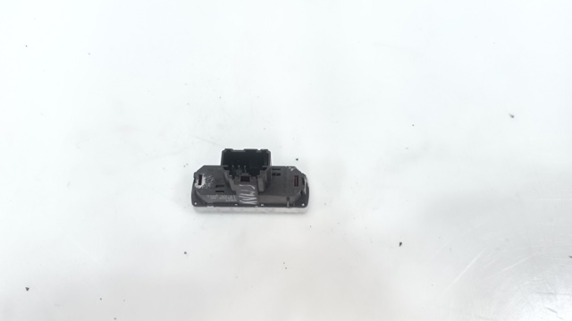 6M2T13A350AA FORD Boton de luz de emergencía  en stock Córdoba