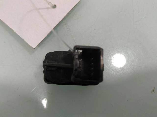 6M2T14529AD FORD Botón de elevalunas delantero derecho  en stock Gandía