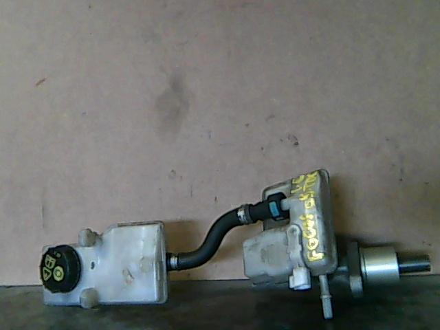 6M512140BA FORD Cilindro principal de freno  disponible Vigo