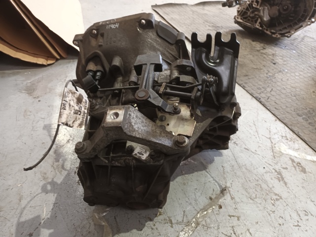 6M5R7002VC Ford