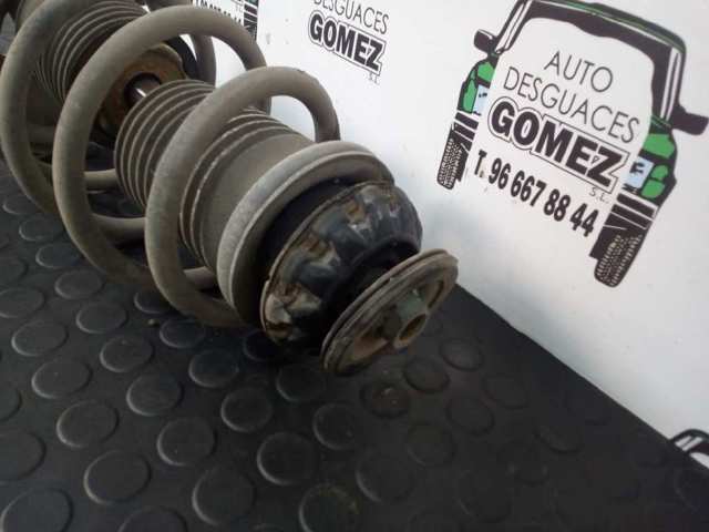 6N0413031K Amortiguador  en stock Granada