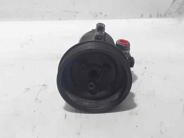 6N0422155E Bomba de dirección  en stock Sabadell