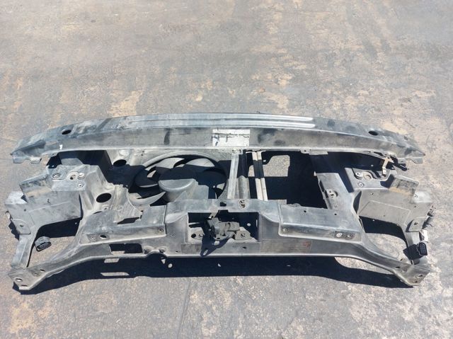 6N0805594 VAG Panel de soporte del radiador y montaje de faros  comprar en Lleida