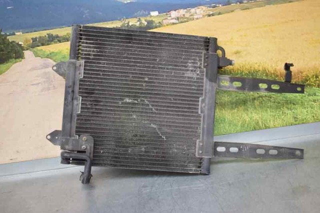 6N0820413B Condensador aire acondicionado  en stock Castellón