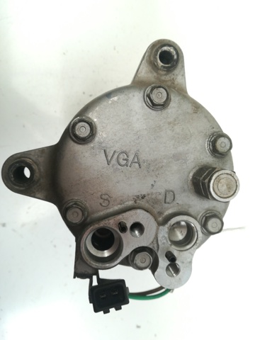 VAG 6N0820803B Compresor de aire acondicionado  disponible España