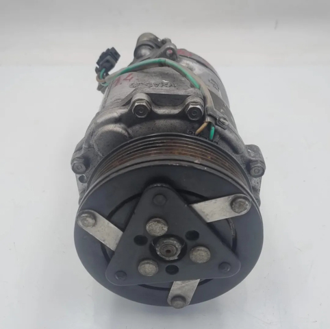 6N0820803C Compresor de aire acondicionado  comprar en Zaragoza