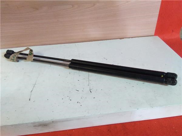 6N0823359 Amortiguador de capó  en stock Granada