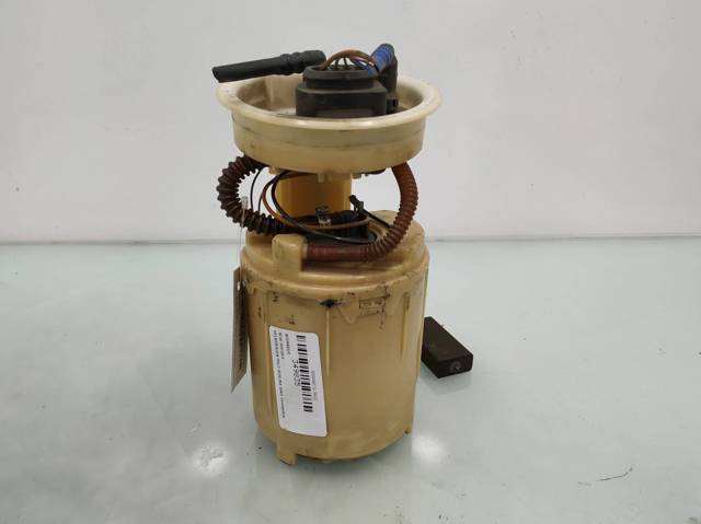 Bomba de combustible Volkswagen Polo II hatchback comprar en España
