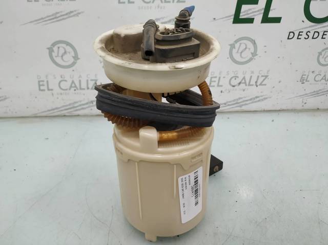 Comprar Módulo de bomba de combustible con sensor de nivel de combustible Volkswagen Polo II 86C a bajo precio
