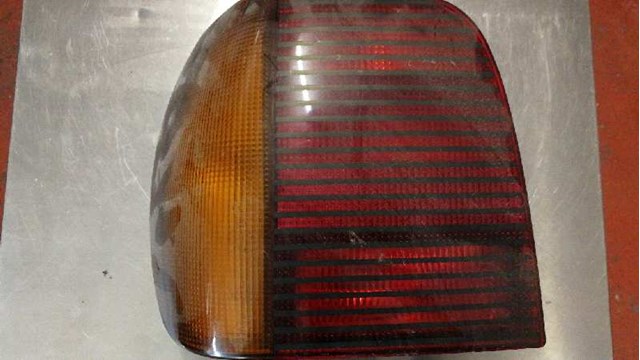 VAG 6N0945095B Piloto trasero izquierdo comprar Barcelona
