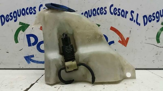 Deposito de agua de limpiaparabrisas Volkswagen Polo III hatchback comprar en España