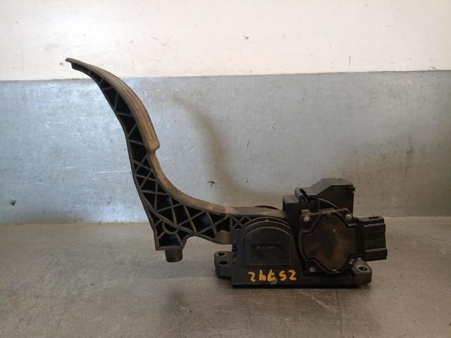 6N1721503E Pedal del acelerador  en stock Granada