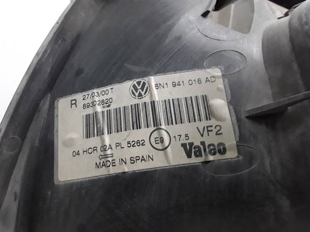 VAG 6N1941016AD Faro derecho  en stock Terrassa
