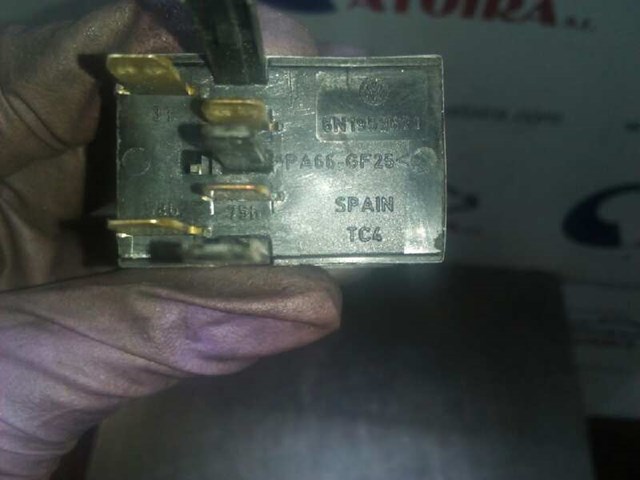 VAG 6N1959621 Botón de encendido de la calefacción de la luneta trasera  disponible España