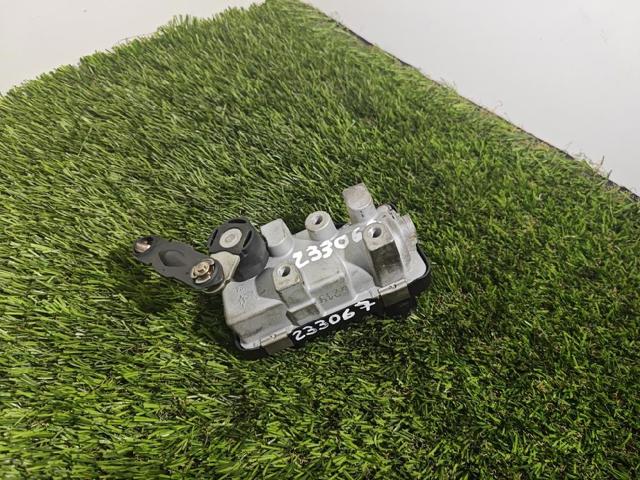 Comprar Válvula (actuador) De Control De Turbina Mercedes C CL203 a bajo precio