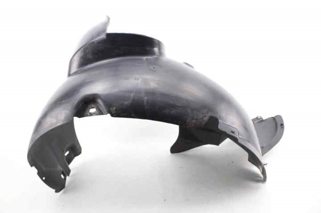 6P0809958 Paso de rueda delantero derecho  comprar en Zaragoza