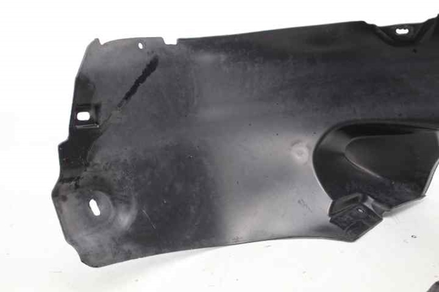VAG 6P0809958 Paso de rueda delantero derecho  disponible Lugo