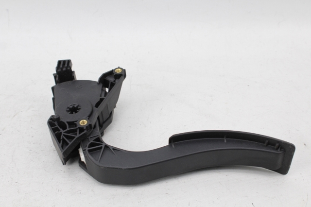 RENAULT 6PV00997807 Pedal del acelerador  comprar en Ponferrada