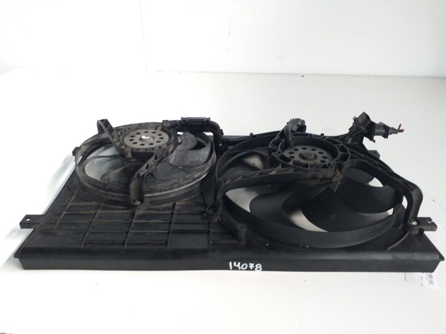 VAG 6Q0121207A Difusor del radiador de refrigeración  disponible Valladolid