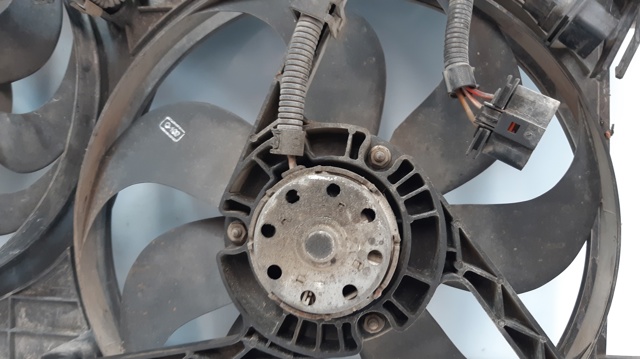 6Q0121207A Difusor del radiador de refrigeración  comprar en Reus