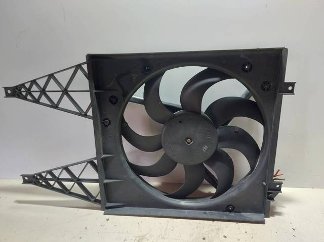 VAG 6Q0121207N Difusor del radiador del aire acondicionado comprar Pamplona