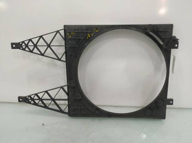 6Q0121207N VAG Difusor del radiador del aire acondicionado  en stock Gandía