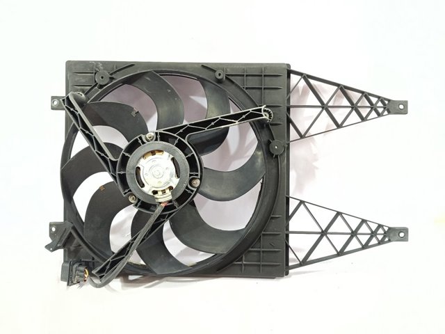 6Q0121207N VAG Difusor del radiador del aire acondicionado  comprar en Lleida