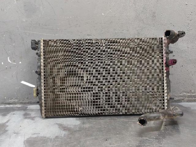 6Q0121253Q VAG Radiador de refrigeración del motor  disponible Ourense