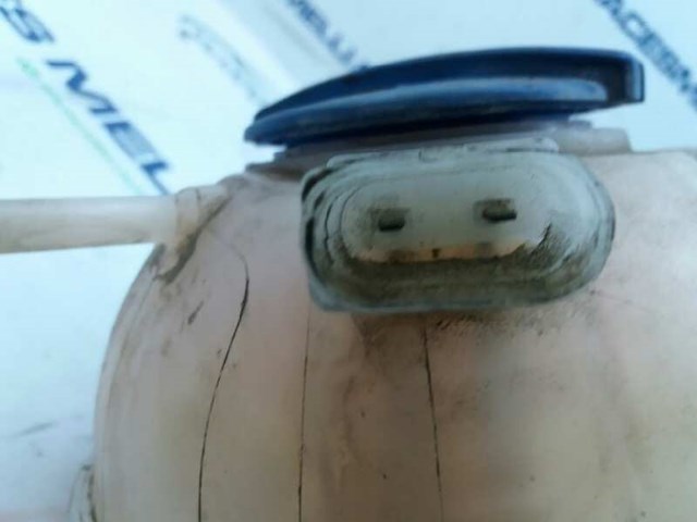 6Q0121407A Depósito de expansión del sistema de refrigeración  disponible Málaga