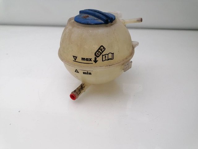 6Q0121407D VAG Depósito de expansión del sistema de refrigeración  disponible Ourense