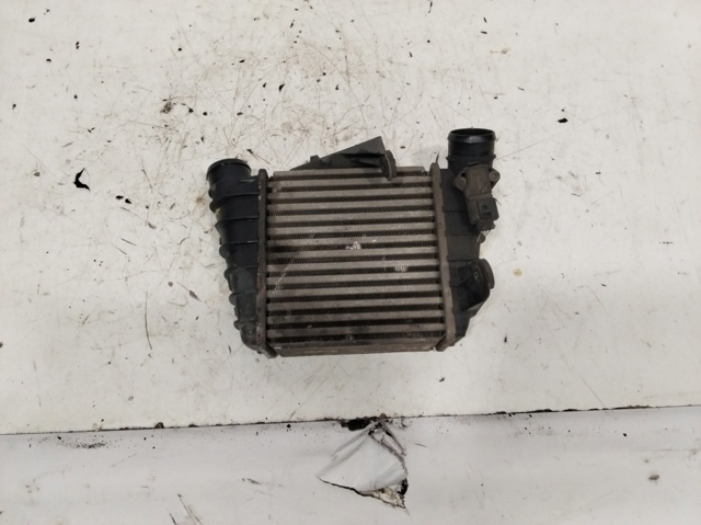 VAG 6Q0145804A Intercooler  disponible Lugo