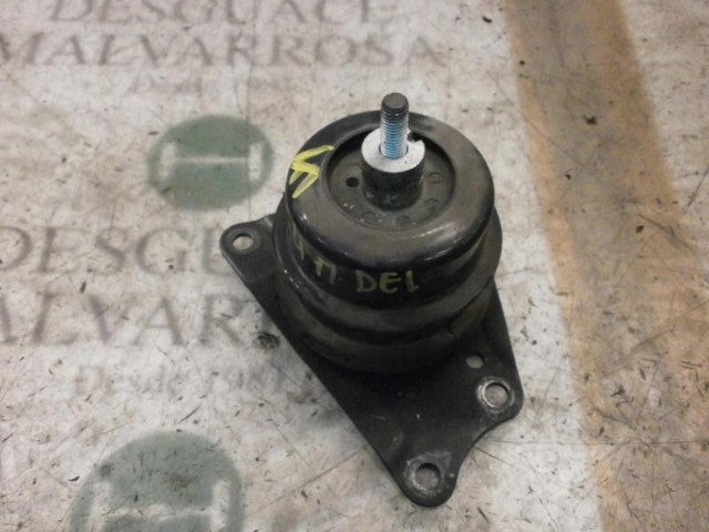 6Q0199167CB VAG Soporte de motor derecho  en stock Córdoba