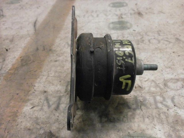 6Q0199167CB Soporte de motor derecho  en stock Sabadell