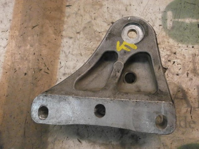 VAG 6Q0199167CB Soporte de motor derecho comprar Barcelona