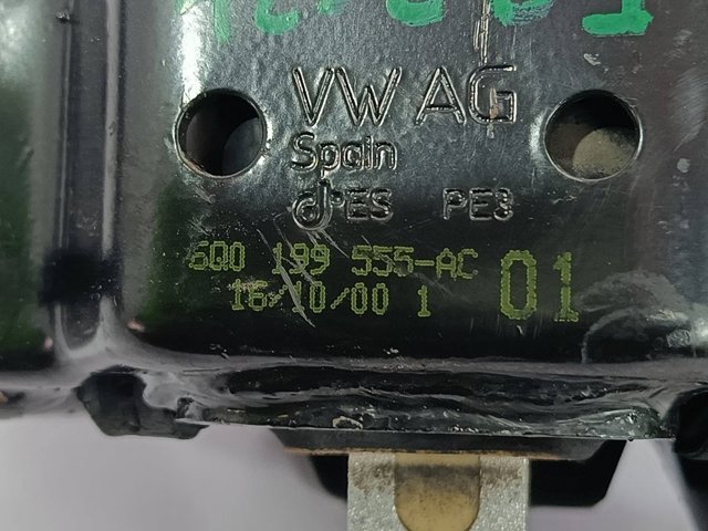 Soporte de motor izquierdo 6Q0199555AC VAG