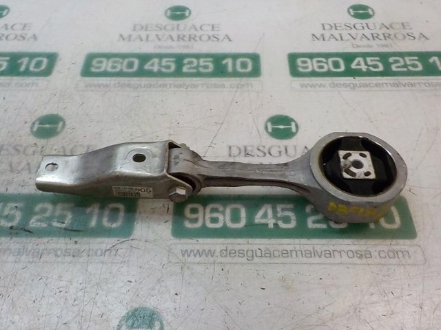 Taco de motor trasero 6Q0199851AJ VAG