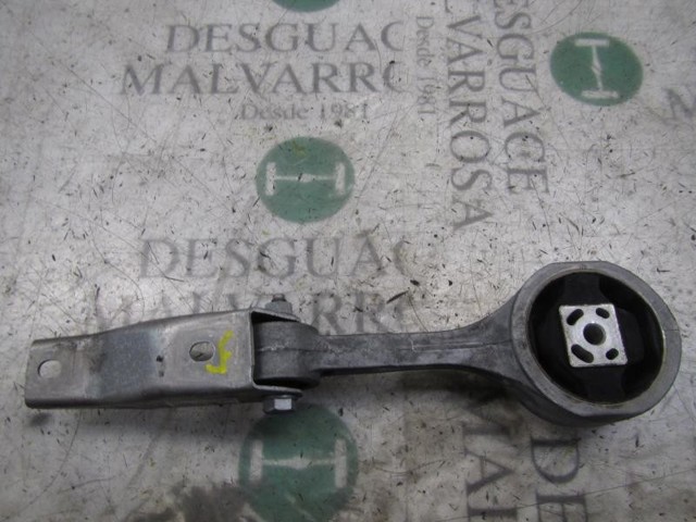 Taco de motor trasero 6Q0199851AJ VAG