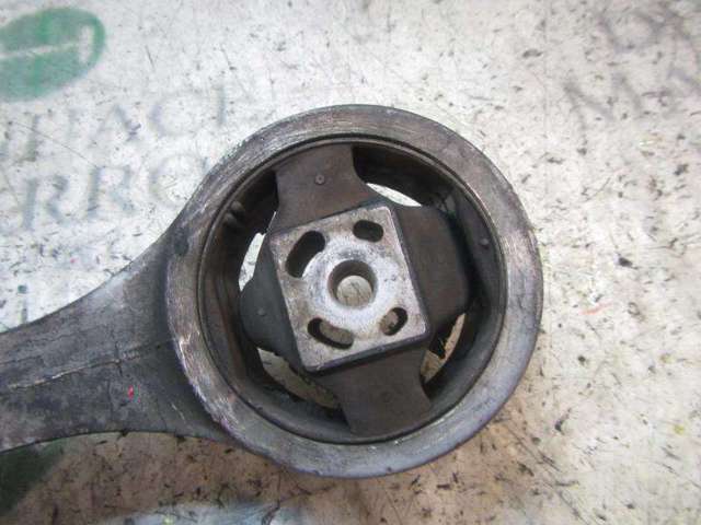 VAG 6Q0199851AR Soporte de motor trasero  en stock Terrassa